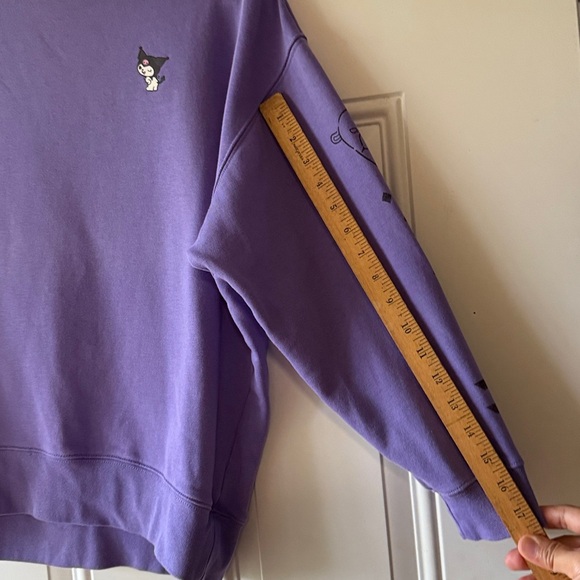 Uniqlo X Sanrio Kuromi Purple Sweatshirt - Picture 7 of 8